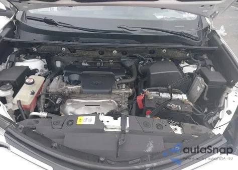 2017 Toyota Rav4 Xle z USA, uszkodzony, nr VIN JTMRFREV7HD207181